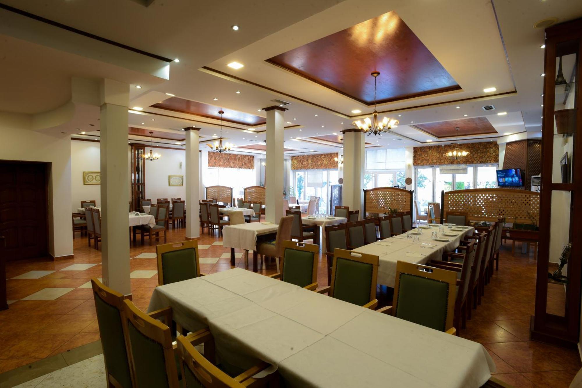 Hotel Restorant Halal Il Tramonto. Vorë Εξωτερικό φωτογραφία