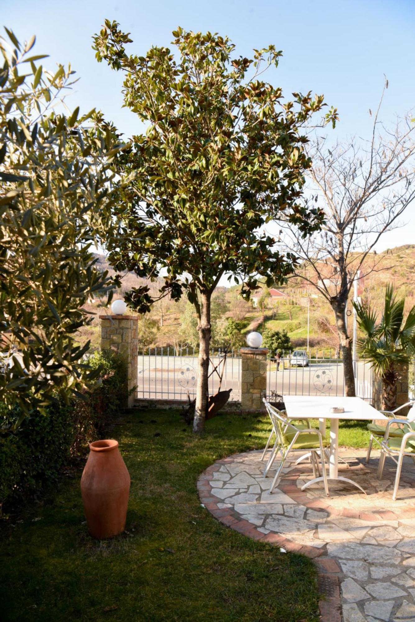 Hotel Restorant Halal Il Tramonto. Vorë Εξωτερικό φωτογραφία
