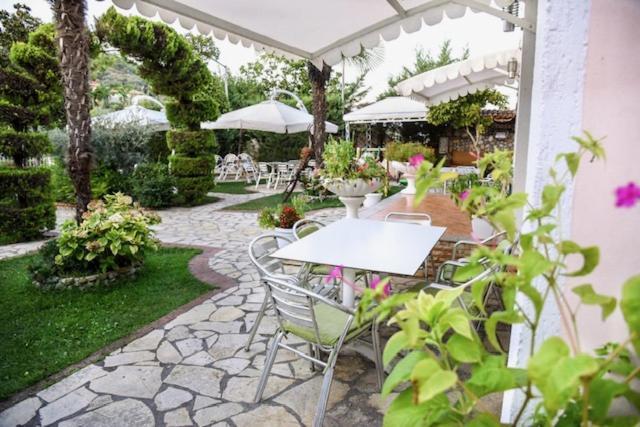 Hotel Restorant Halal Il Tramonto. Vorë Εξωτερικό φωτογραφία