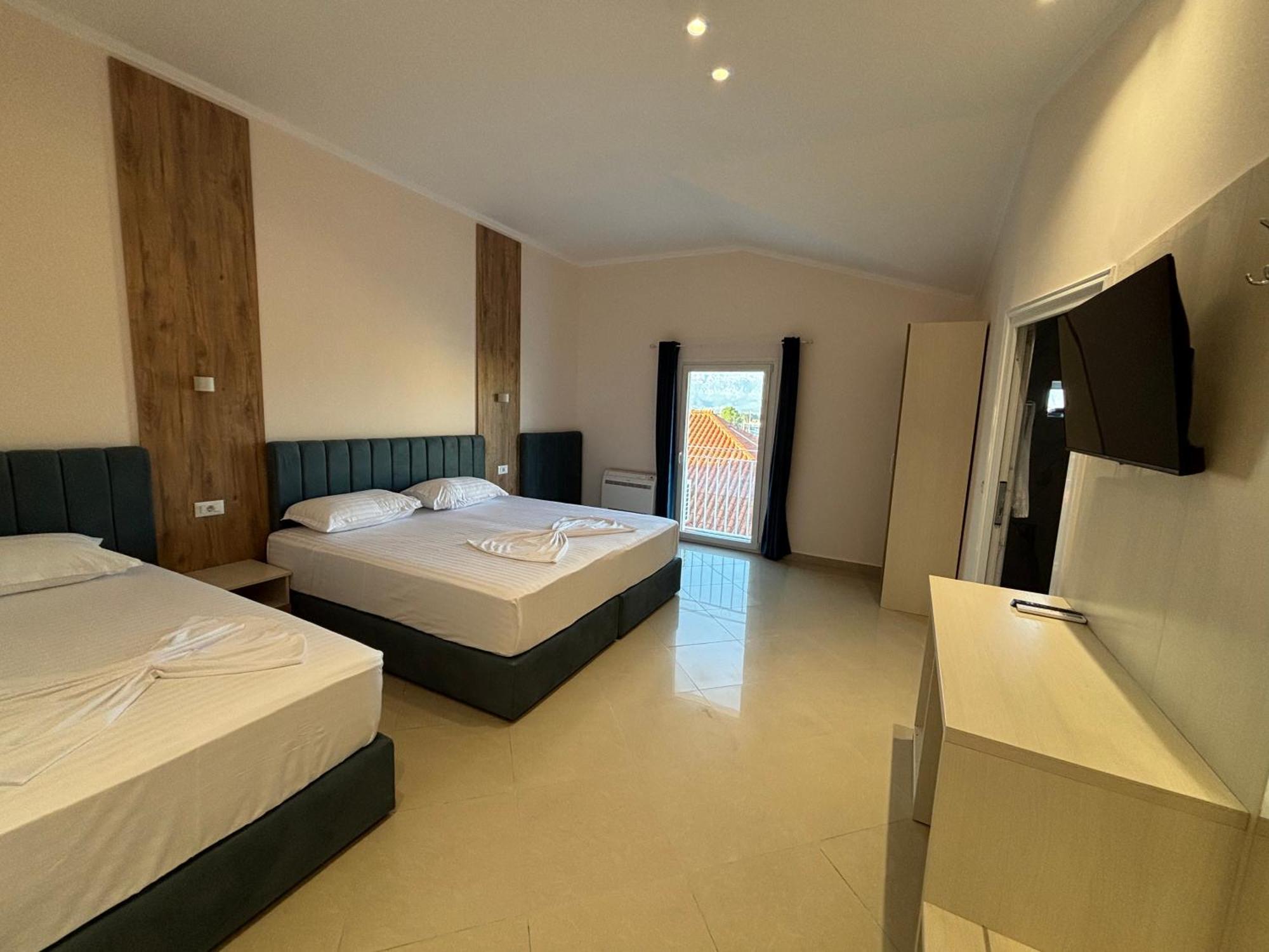 Hotel Restorant Halal Il Tramonto. Vorë Εξωτερικό φωτογραφία