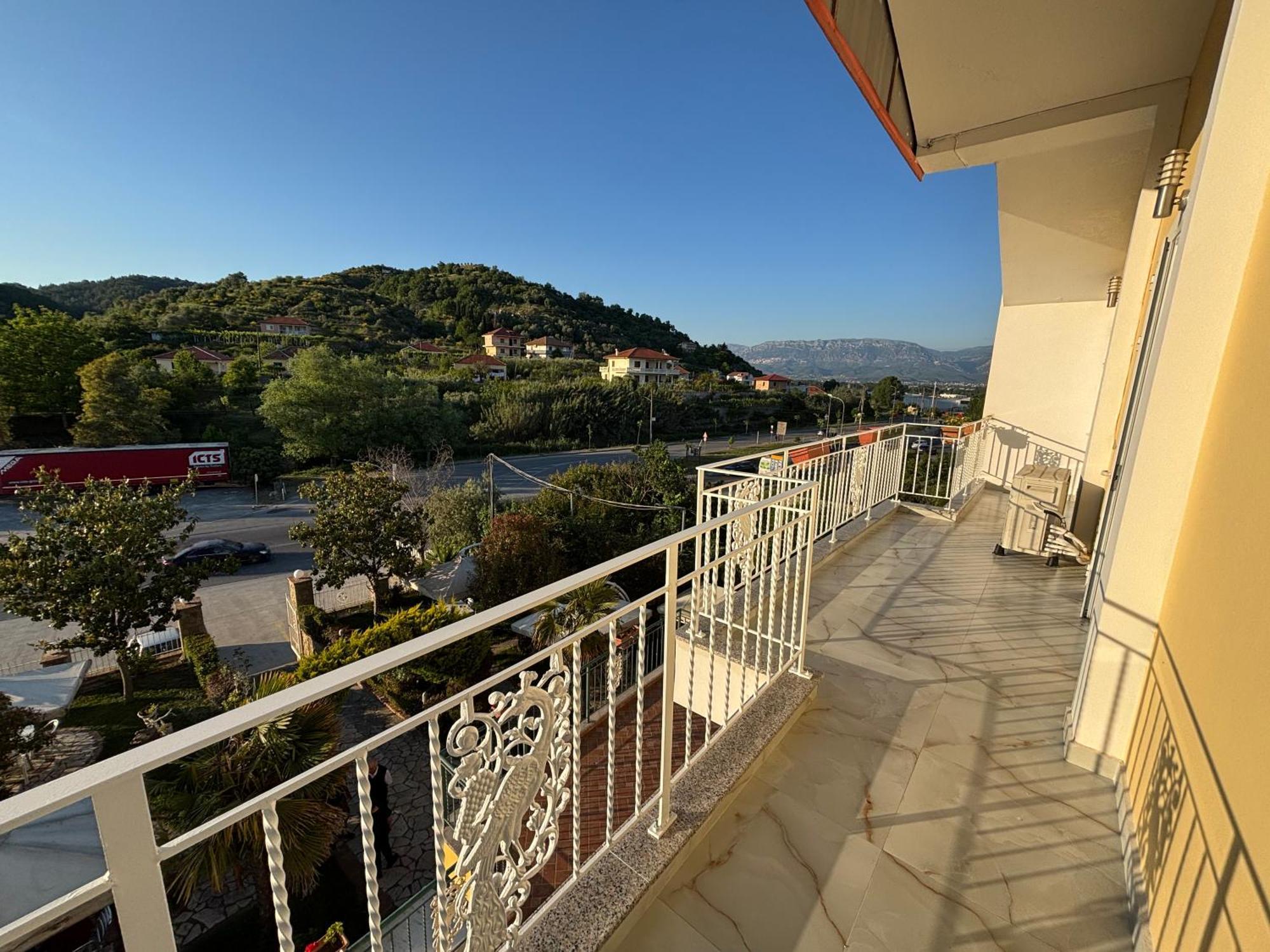 Hotel Restorant Halal Il Tramonto. Vorë Εξωτερικό φωτογραφία